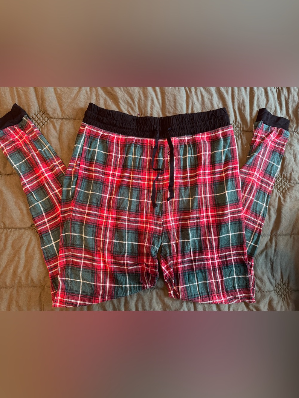 little sleepies Red and Green Plaid Lounge Pants - Picture 1 of 2
